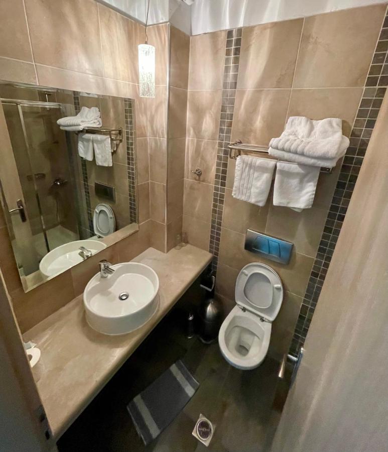 Hotel Afrodite Neoi Poroi Esterno foto