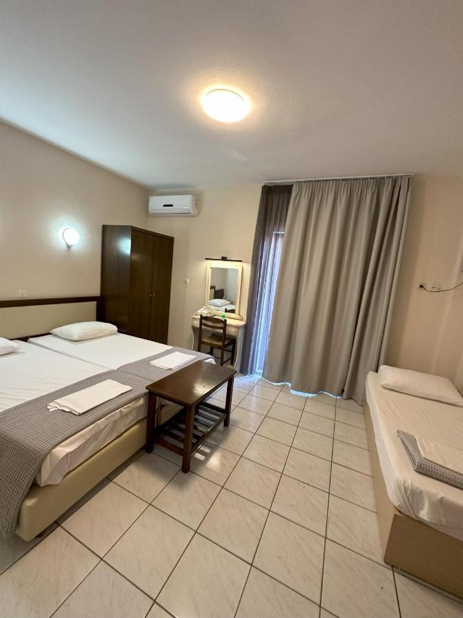 Hotel Afrodite Neoi Poroi Esterno foto