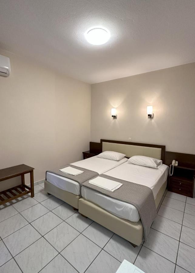 Hotel Afrodite Neoi Poroi Esterno foto