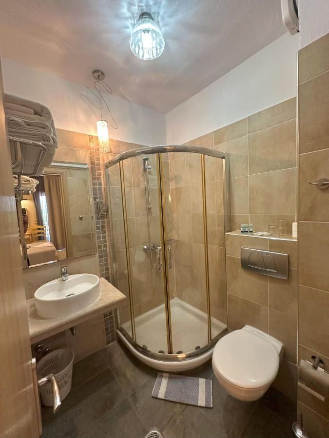 Hotel Afrodite Neoi Poroi Esterno foto