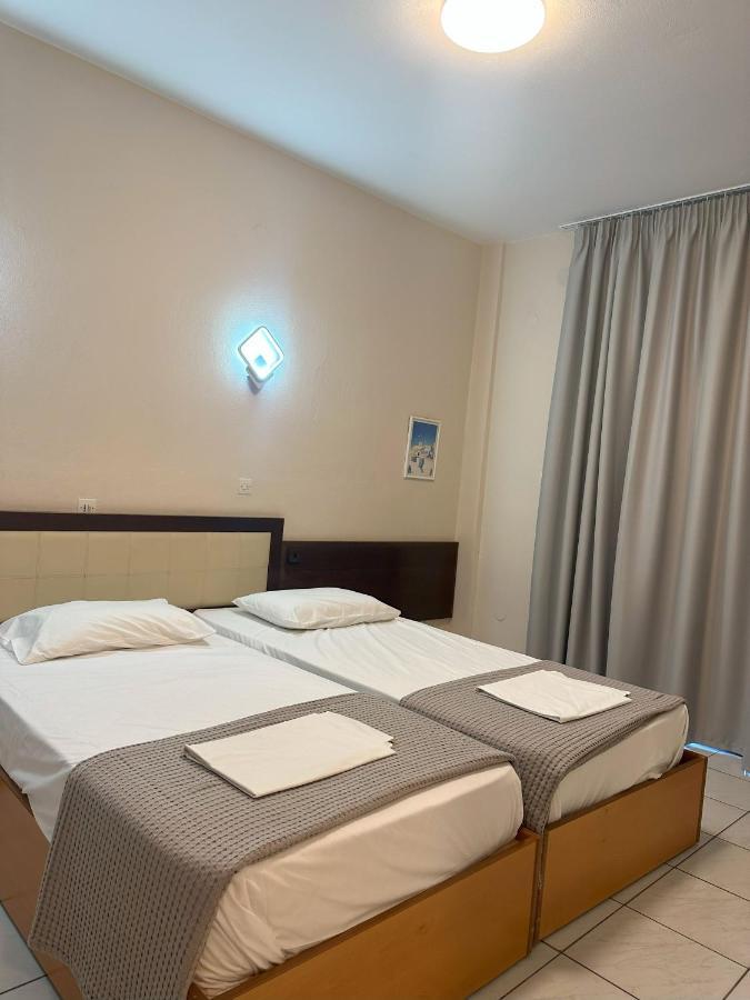 Hotel Afrodite Neoi Poroi Esterno foto