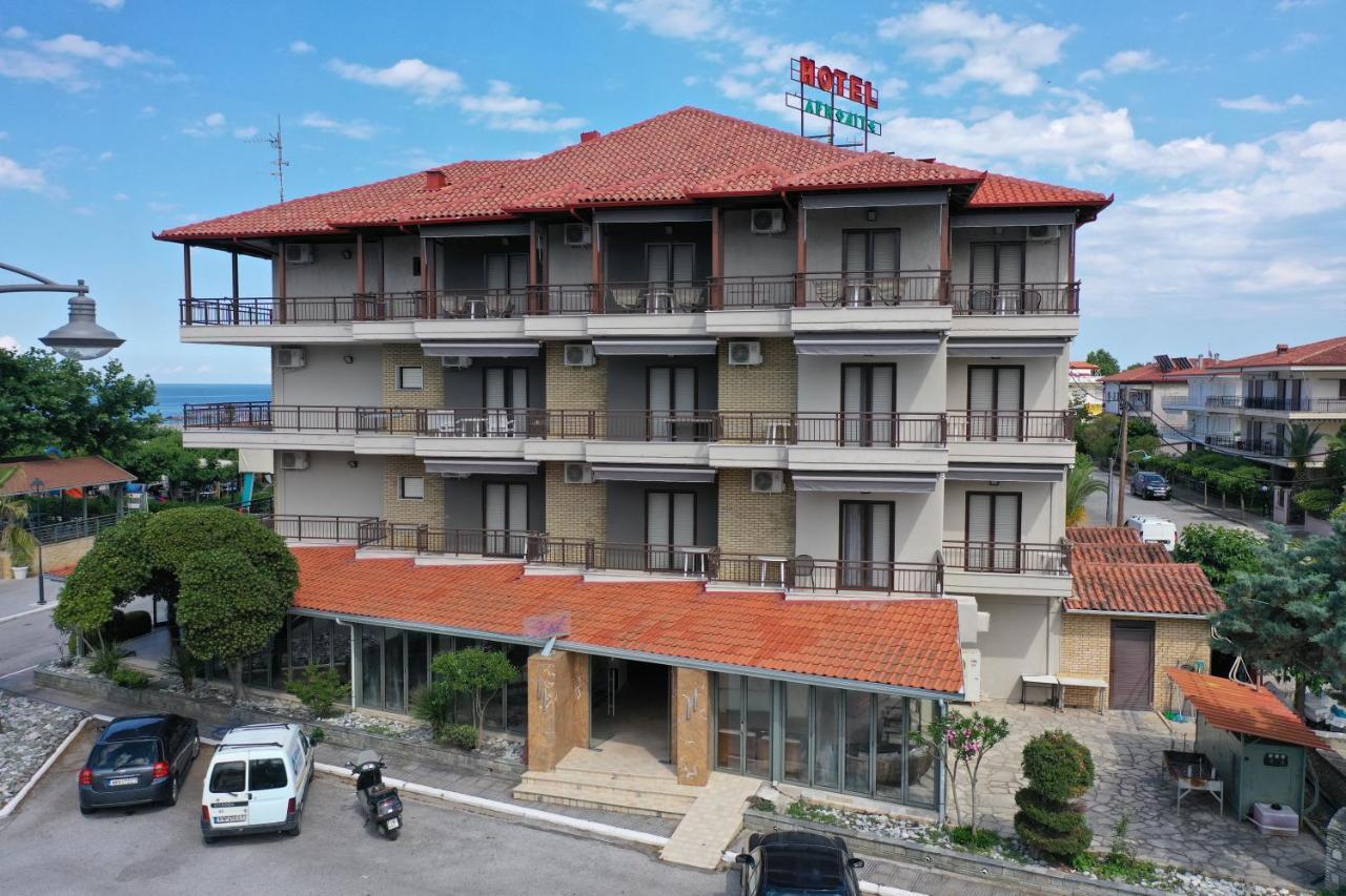 Hotel Afrodite Neoi Poroi Esterno foto